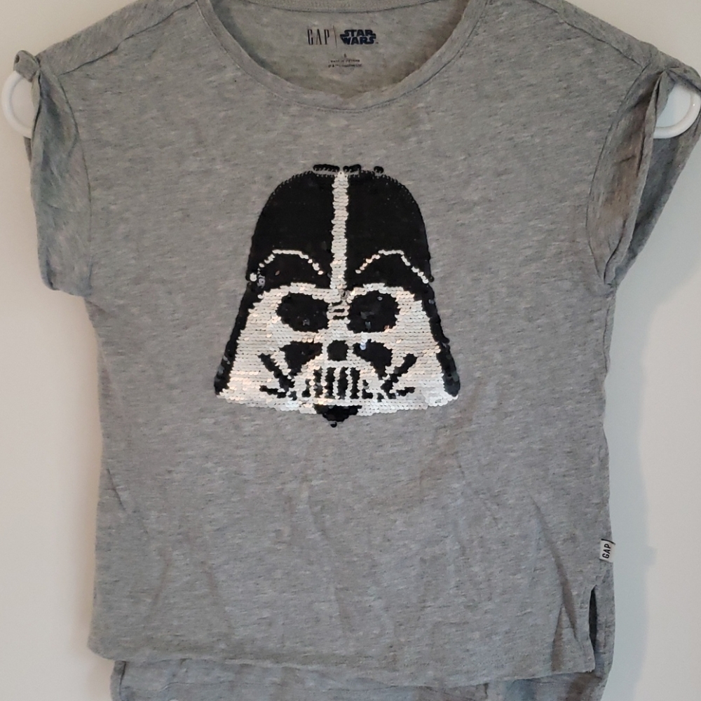 Girls GAP star wars shirt